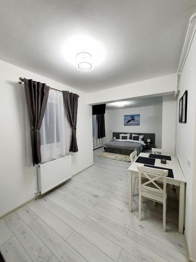 Fresh Mountain Brasov Apartamento Exterior foto